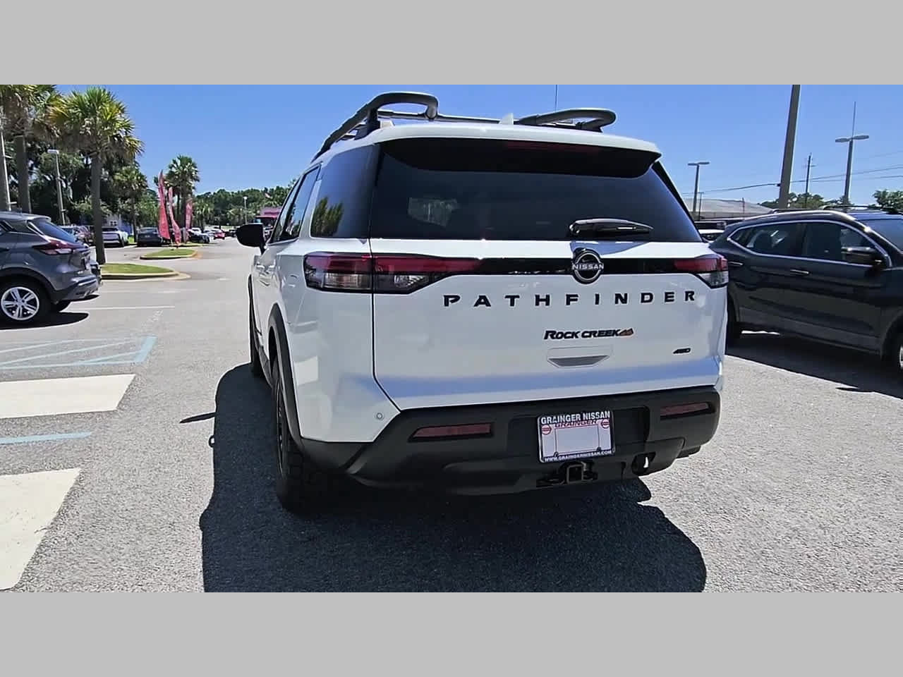 Used 2025 Nissan Pathfinder Rock Creek AWD/4WD image 31