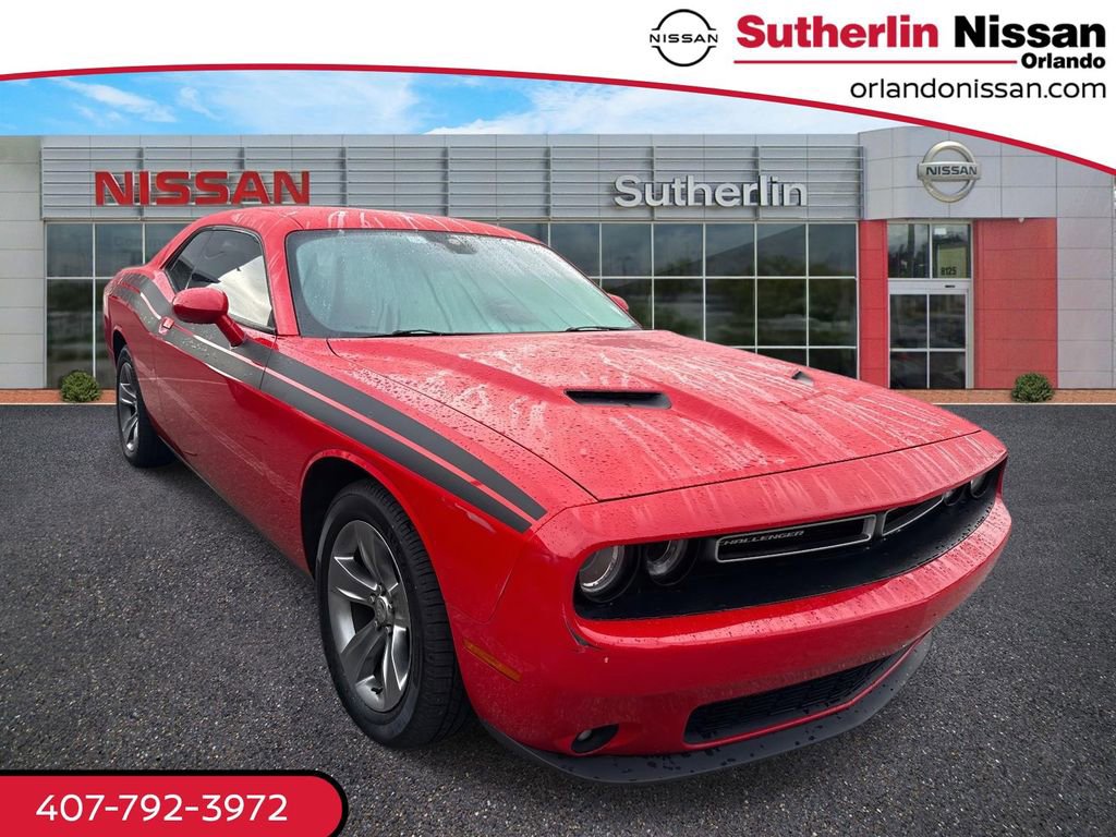 Used 2015 Dodge Challenger SXT