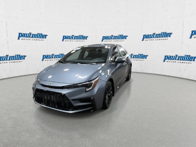 Used 2026 Toyota Corolla SE AWD/4WD image 4