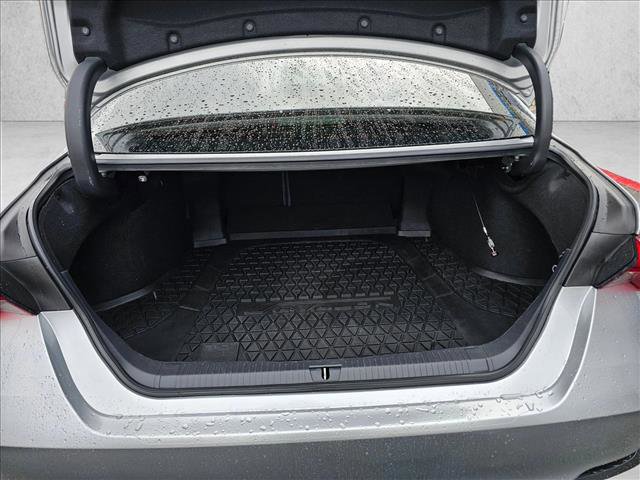 Used 2022 Toyota Avalon XLE w/ Moonroof Package image 13