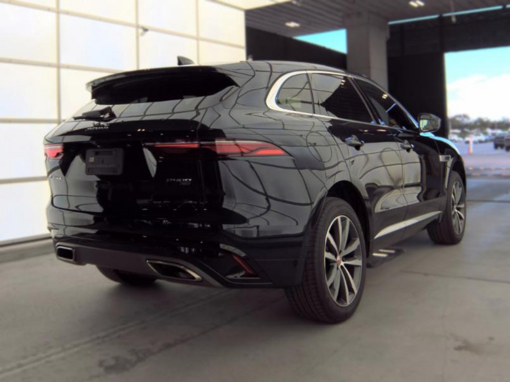 Used 2023 Jaguar F-PACE R-Dynamic S AWD/4WD image 2