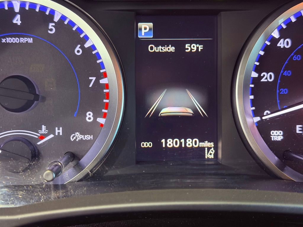 Used 2018 Toyota Highlander Plus FWD image 22