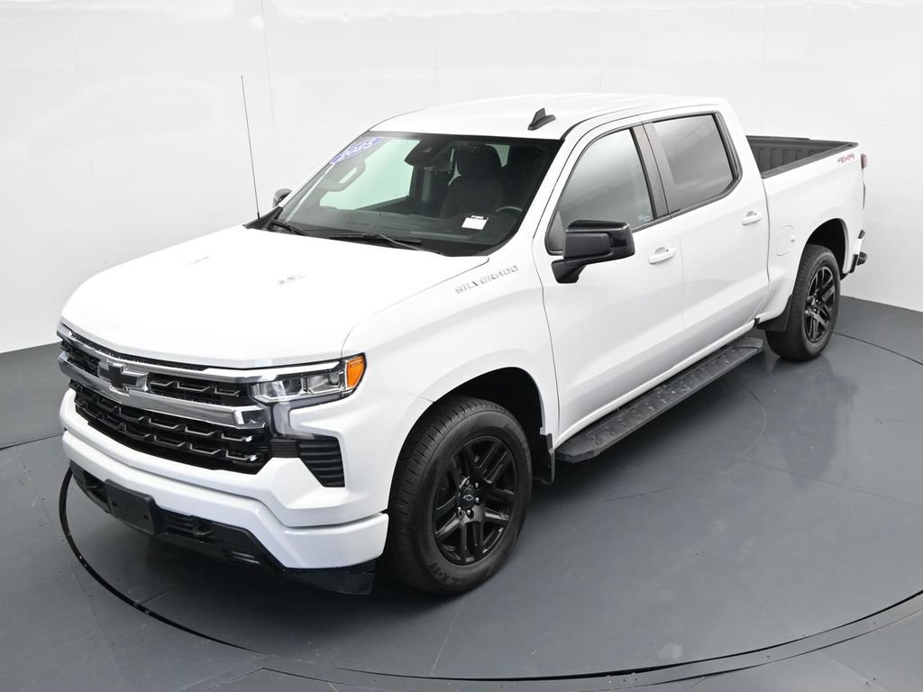Used 2025 Chevrolet Silverado 1500 RST w/ LPO, Liner Protection Package AWD/4WD image 17