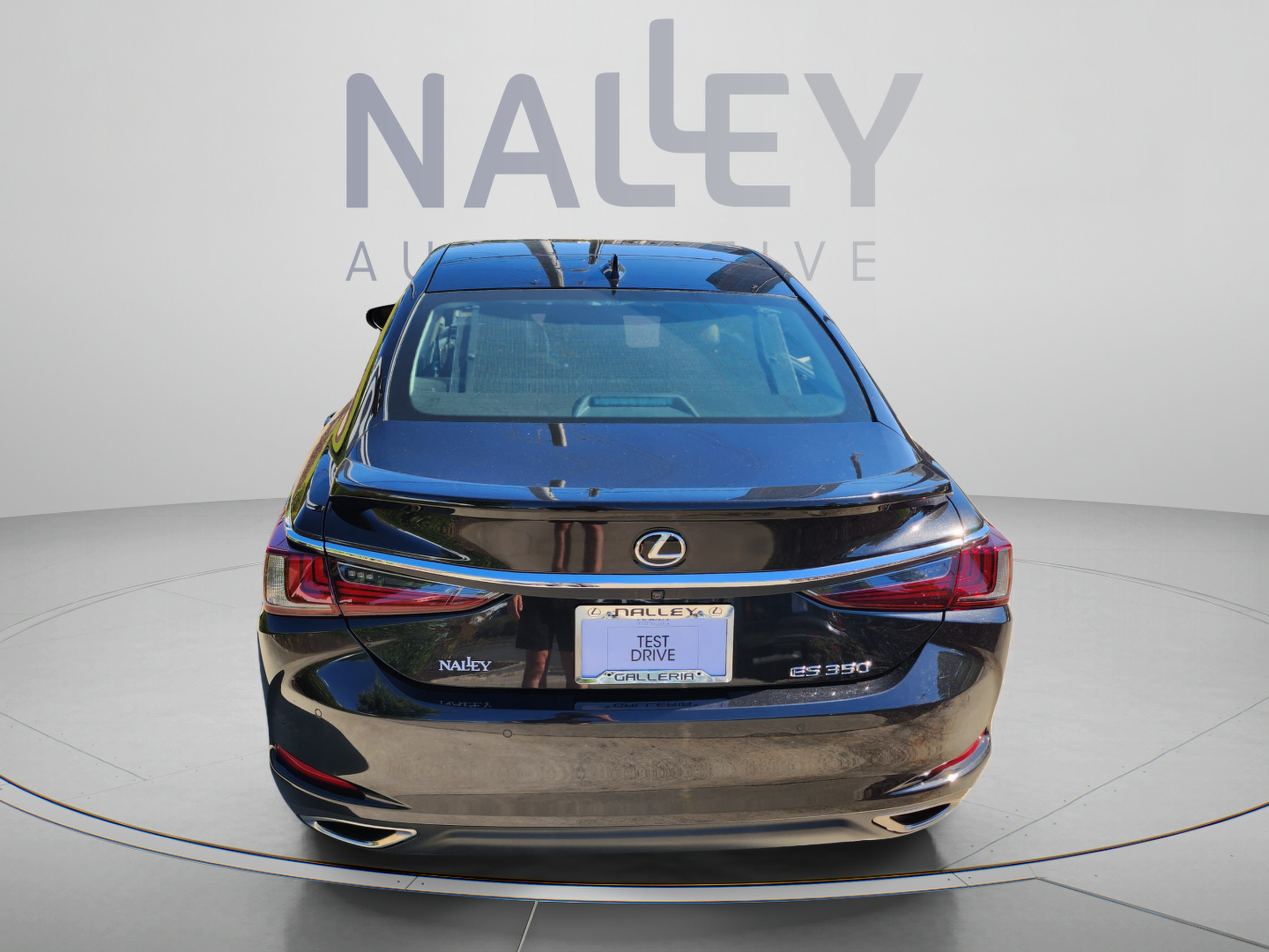 Certified 2022 Lexus ES 350 Ultra Luxury w/ Accessory Package 2 FWD image 4