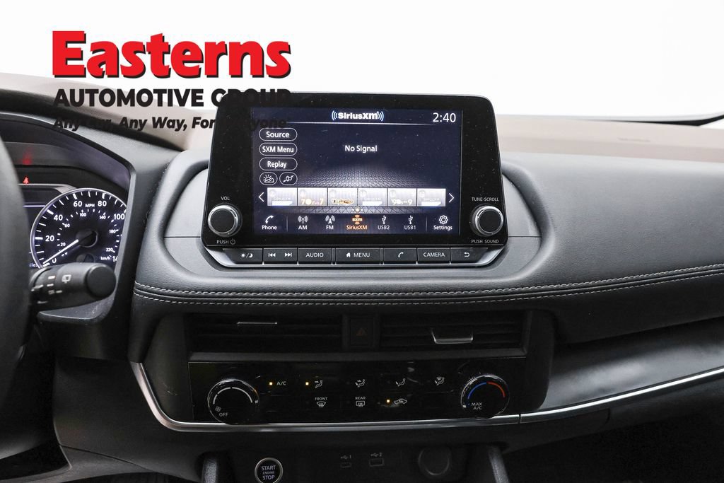 Used 2023 Nissan Rogue S AWD/4WD image 12