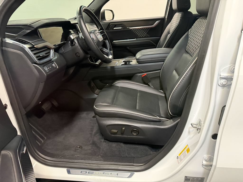 Used 2024 GMC Acadia Denali w/ LPO, Floor Liner Package FWD image 58