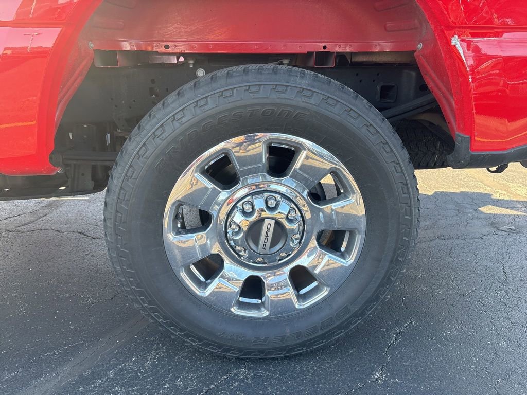Used 2025 Ford F250 Lariat w/ Chrome Package image 4