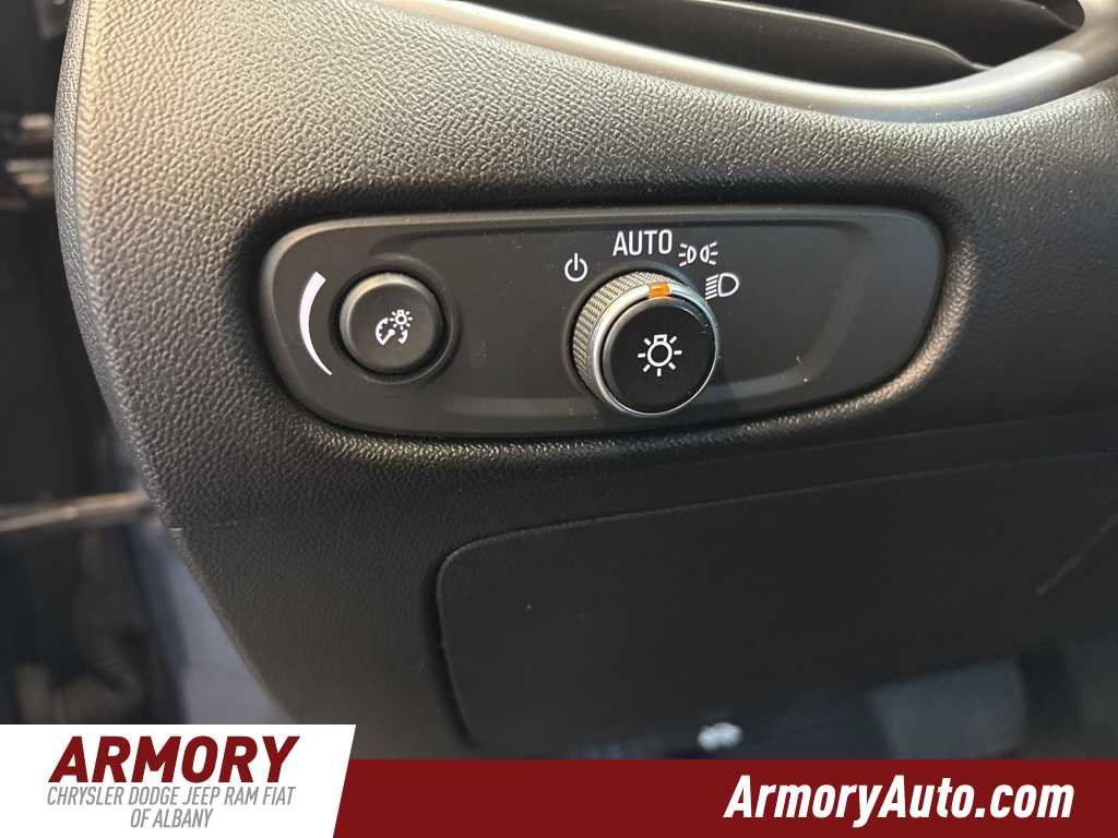 Used 2023 Chevrolet Malibu LT image 10