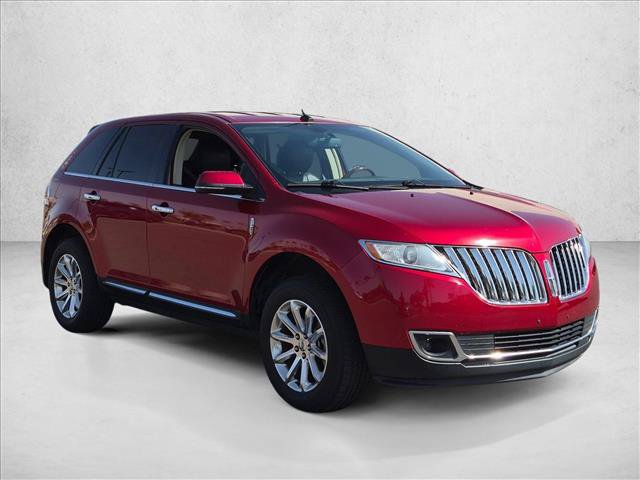 Used 2014 Lincoln MKX FWD w/ Equipment Group 101A image 3