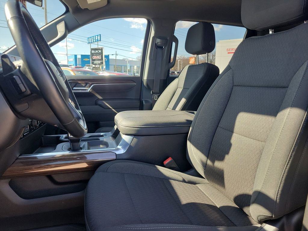 Used 2022 Chevrolet Silverado 1500 Custom image 19