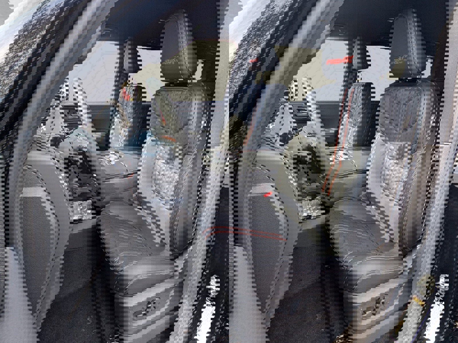 New 2026 Nissan Armada PRO-4X image 4