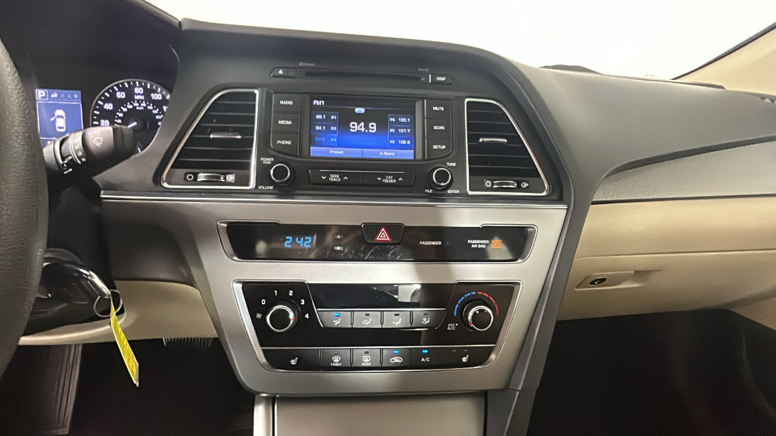 Used 2015 Hyundai Sonata Sport FWD image 27