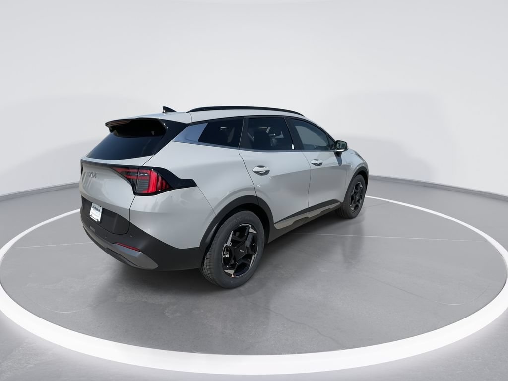 New 2026 Kia Sportage EX FWD image 8