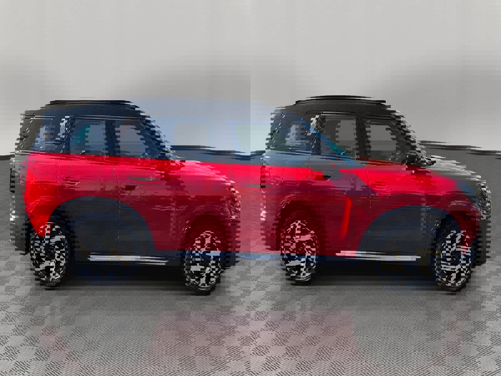 Used 2025 MINI Cooper Countryman S image 2