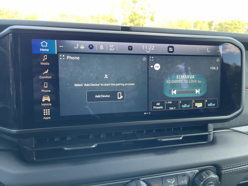 Used 2025 Jeep Gladiator Rubicon w/ Convenience Group image 10