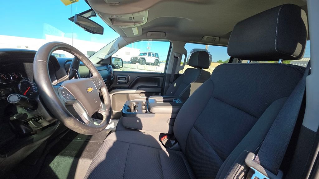 Used 2018 Chevrolet Silverado 1500 LT w/ All Star Edition image 11