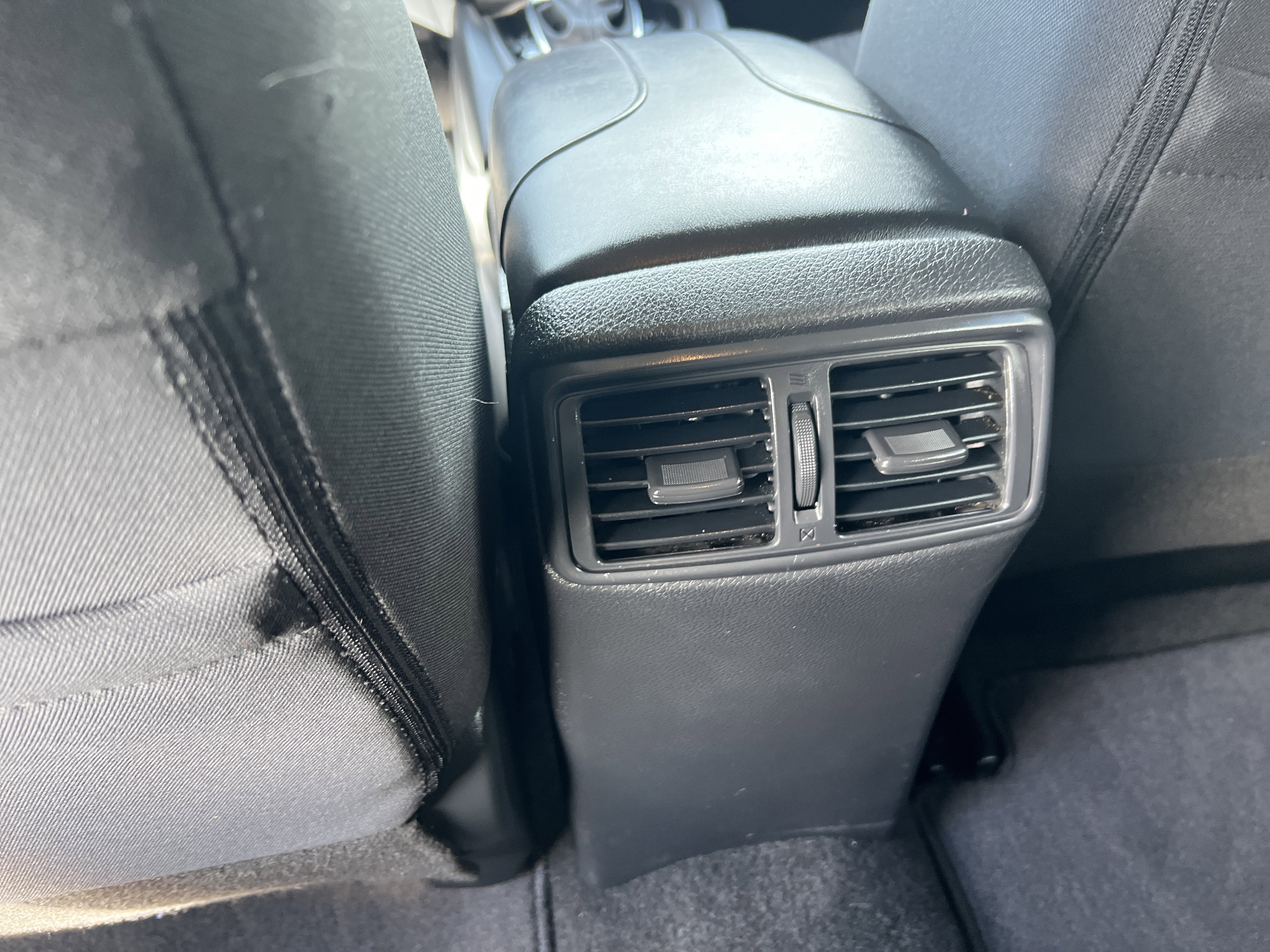 Used 2019 Nissan Rogue S w/ Special Edition Package image 12