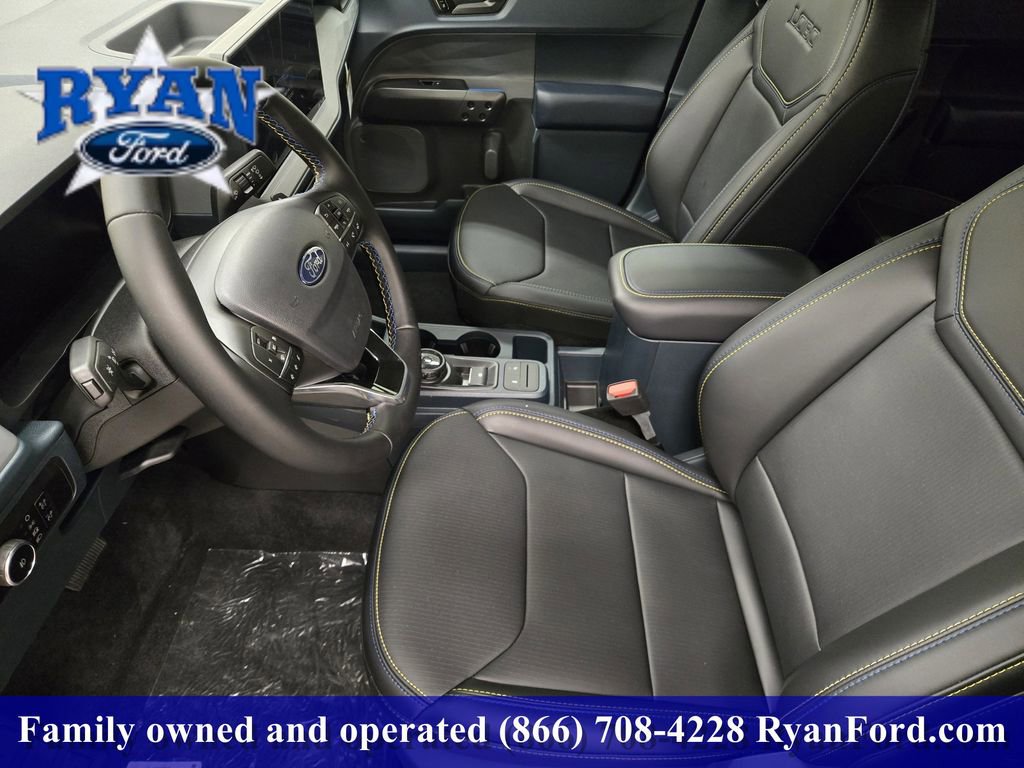 New 2026 Ford Maverick Lobo image 8