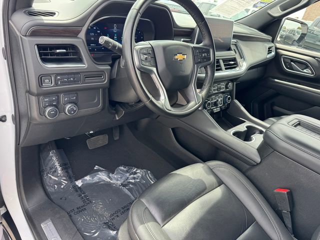 Used 2024 Chevrolet Suburban LT AWD/4WD image 14