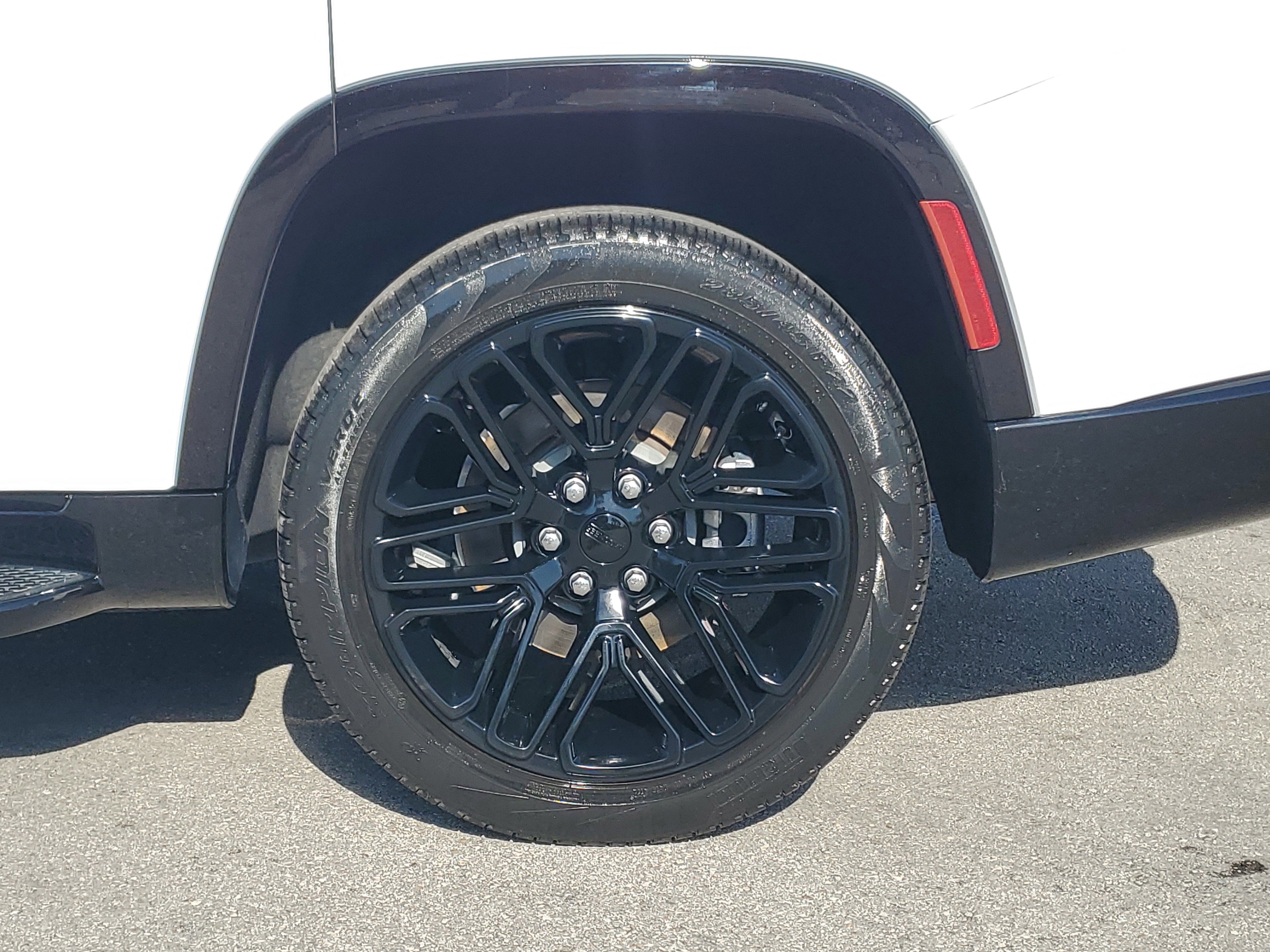 Used 2023 Jeep Wagoneer Series II image 38