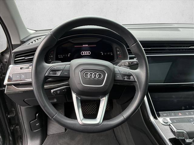 Used 2023 Audi Q7 2.0T Premium w/ Convenience Package AWD/4WD image 12