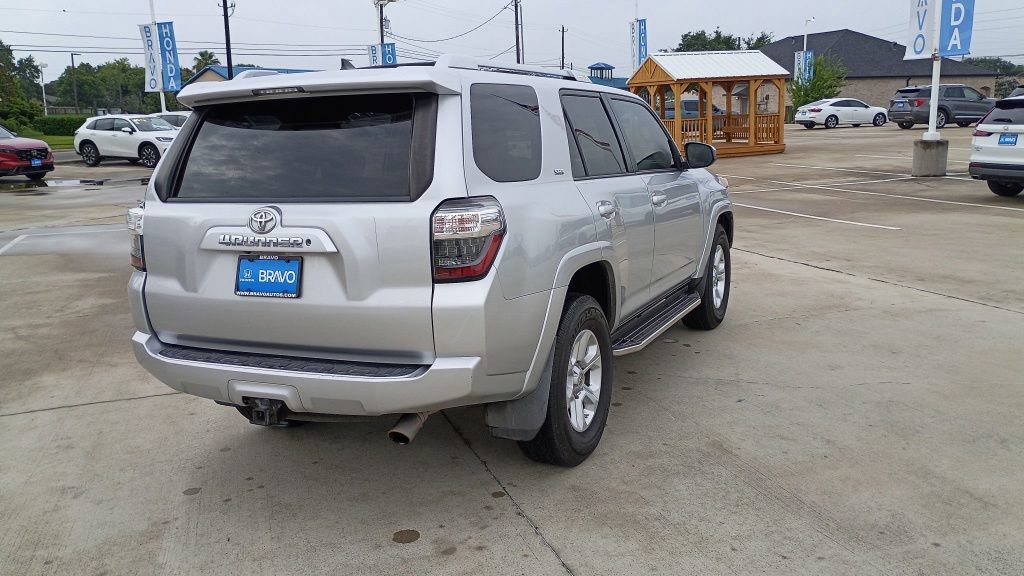 Used 2015 Toyota 4Runner SR5 RWD image 7