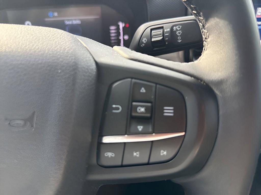 Used 2024 Ford Ranger XLT w/ Advanced Towing Package image 13