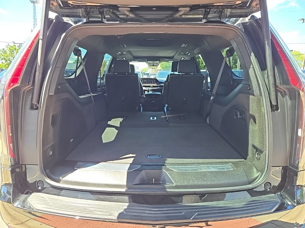 Used 2023 Cadillac Escalade ESV Premium Luxury AWD/4WD image 69