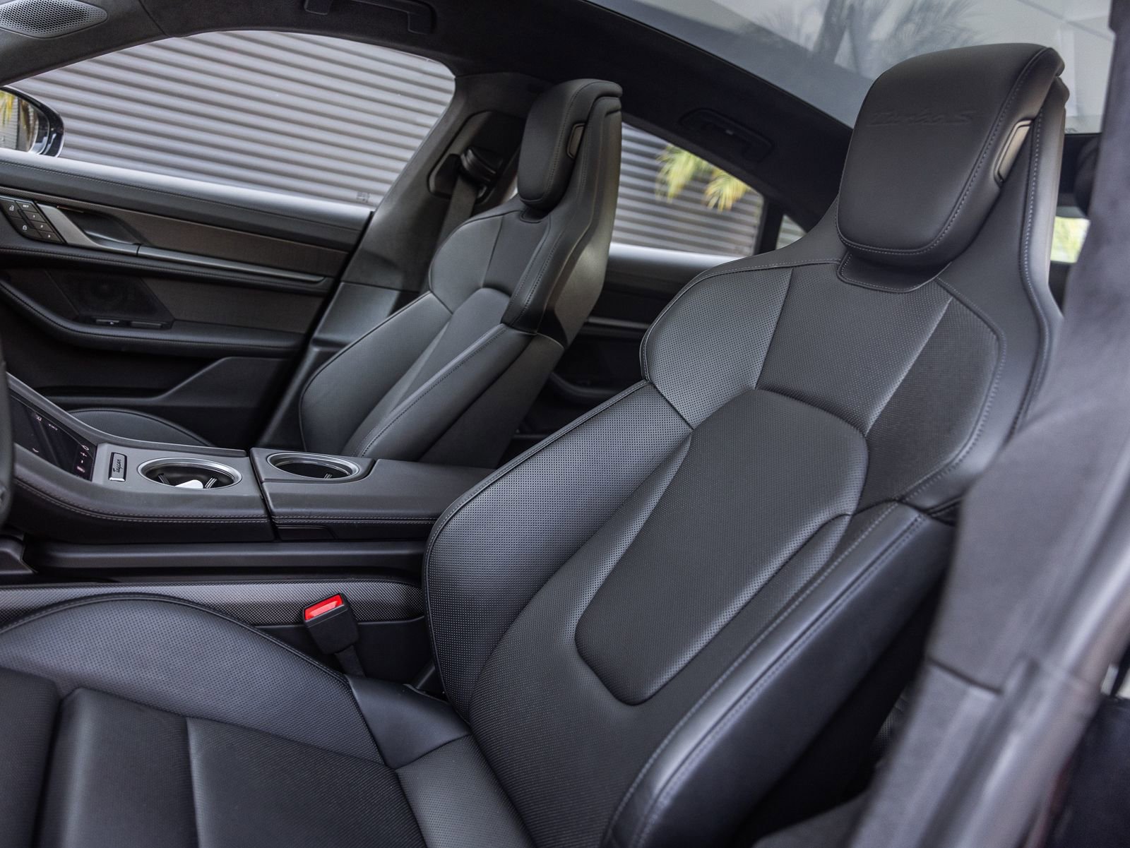 Certified 2024 Porsche Taycan Turbo S image 5