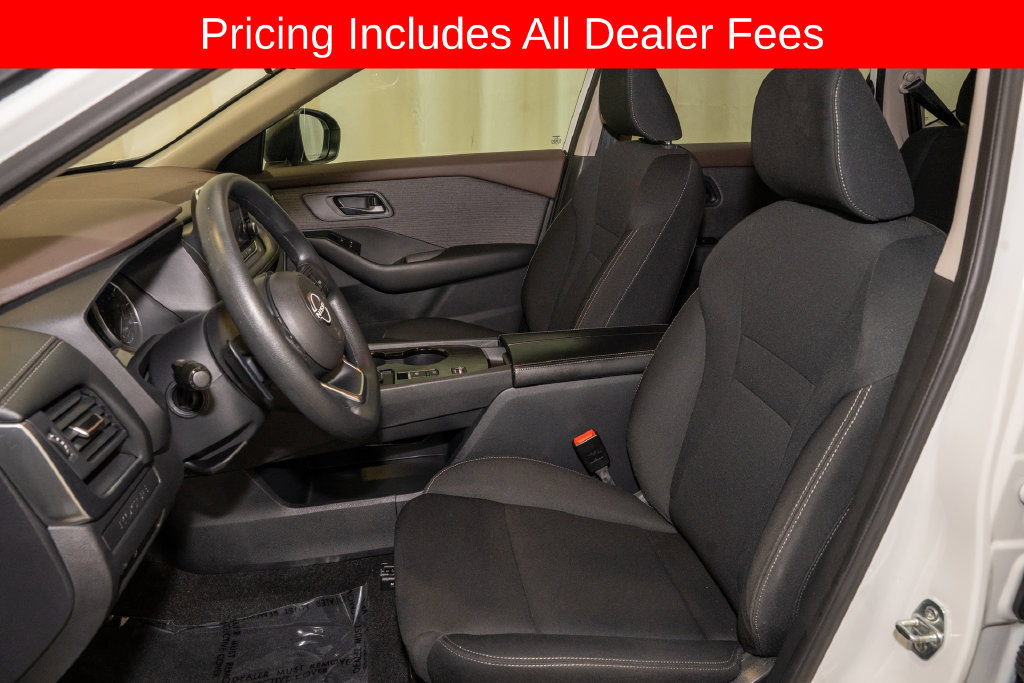 Used 2023 Nissan Rogue S FWD image 9