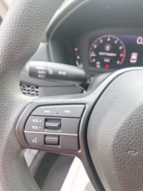 Used 2023 Honda Accord EX image 12
