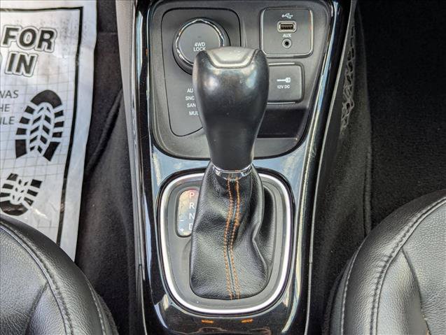 Used 2018 Jeep Compass Limited AWD/4WD image 12