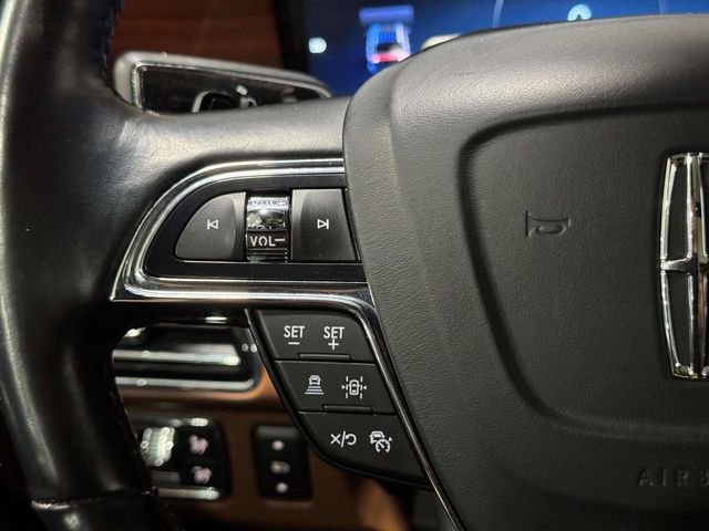Used 2022 Lincoln Navigator Reserve image 18