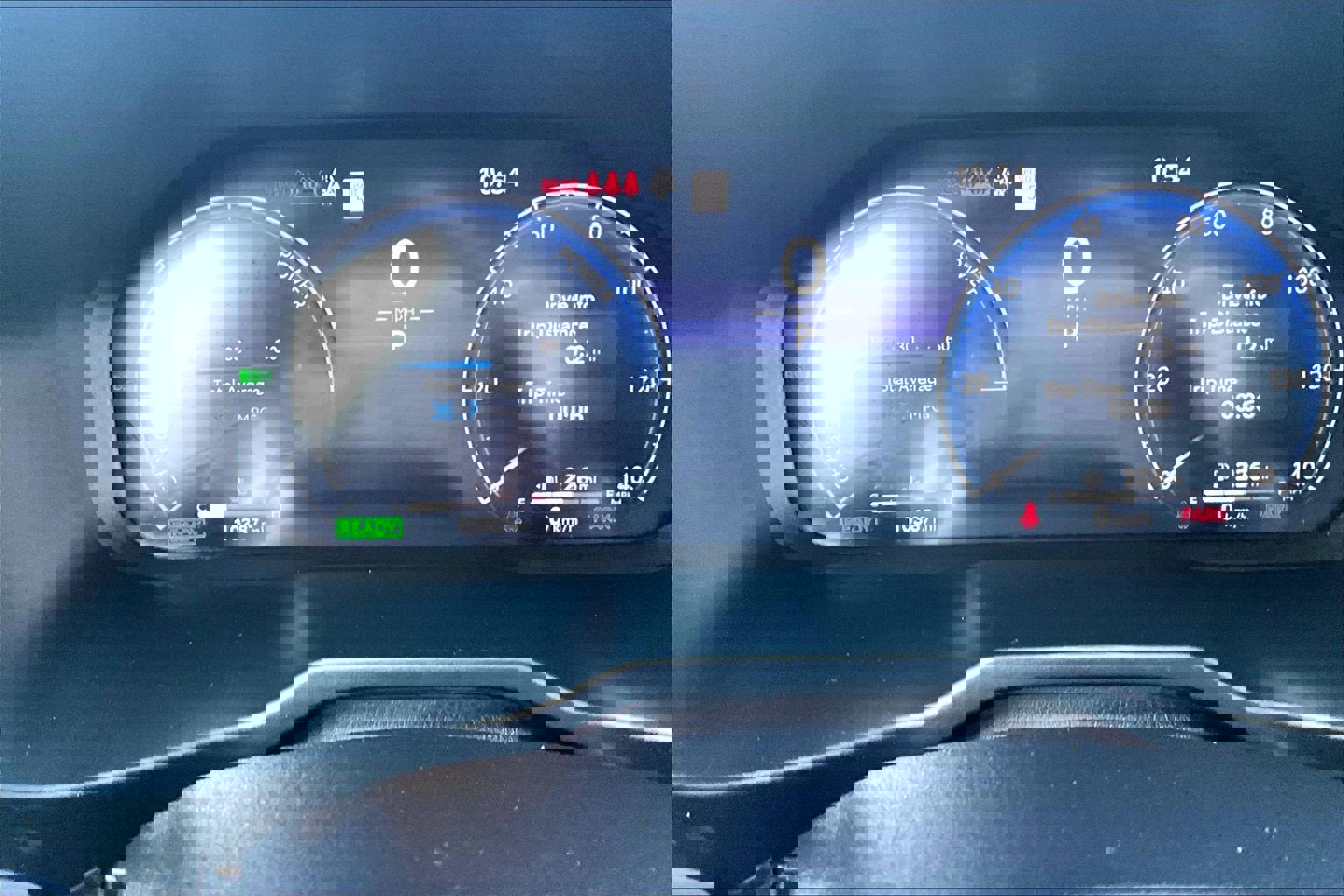 Used 2025 Toyota RAV4 Limited image 19