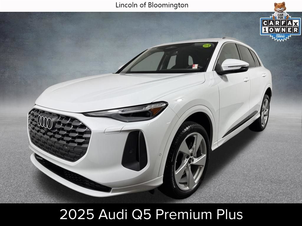 Used 2025 Audi Q5 Premium Plus w/ Premium Plus AWD/4WD image 1