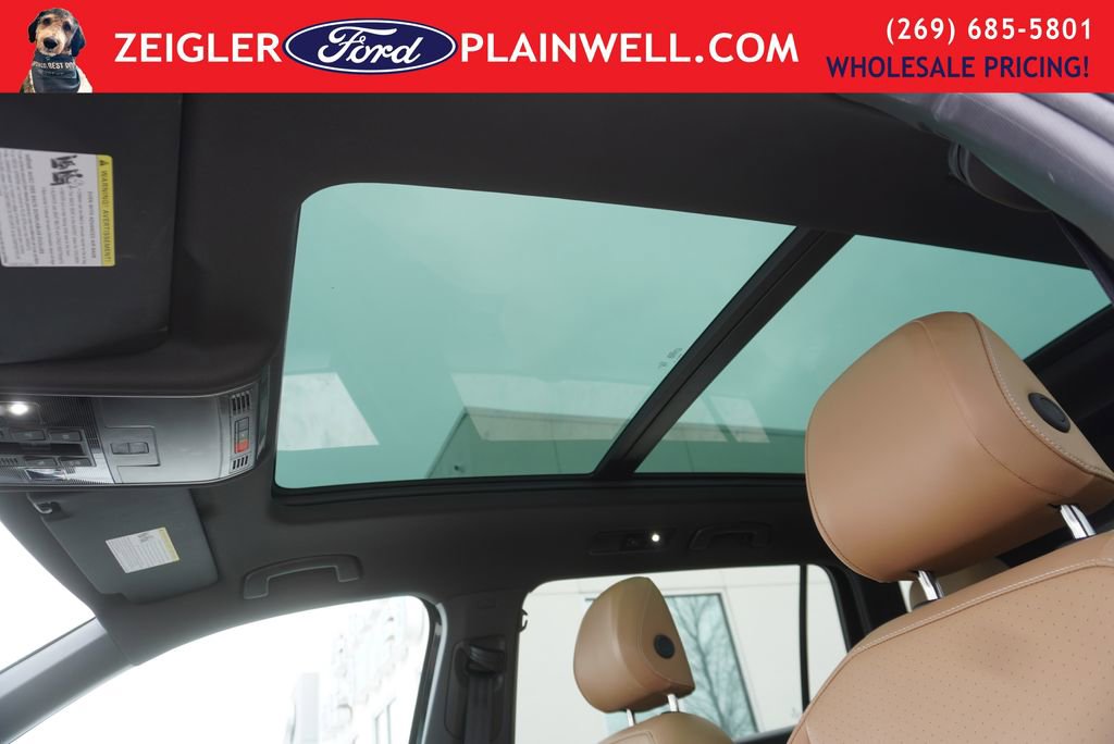 Used 2024 Volkswagen Tiguan SE image 17