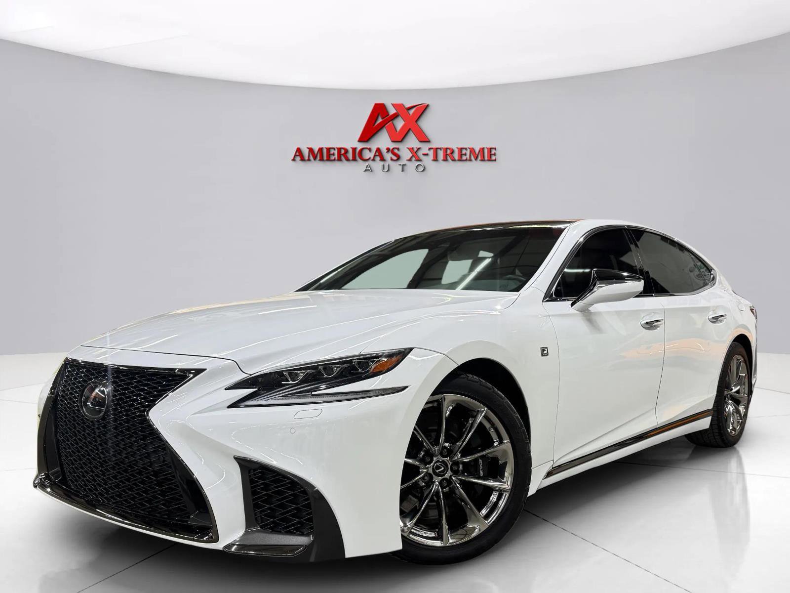 Used 2018 Lexus LS 500 F Sport w/ Accessory Package (Z2) RWD image 2