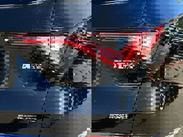 Certified 2025 Acura MDX w/ Technology Package image 7