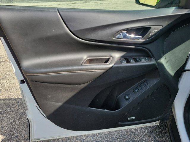 Used 2018 Chevrolet Equinox Premier FWD image 17
