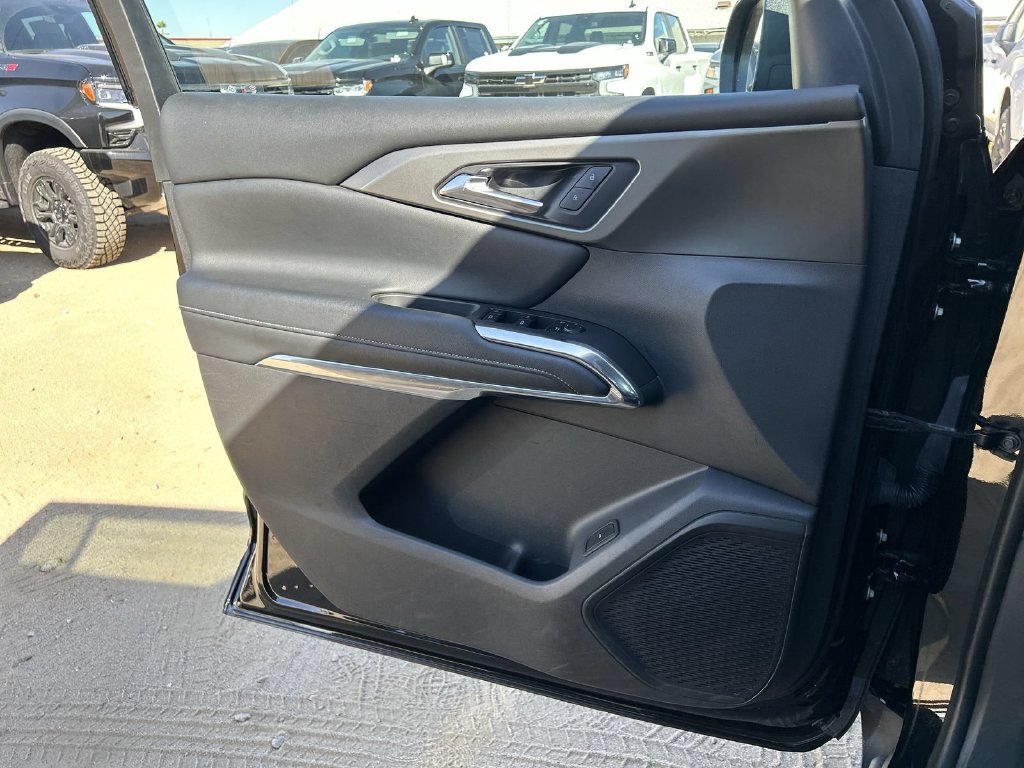 Certified 2025 Chevrolet Traverse LT AWD/4WD image 20