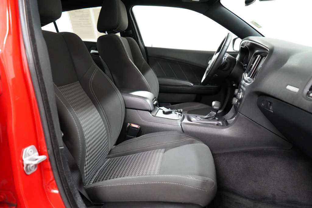 Certified 2018 Dodge Charger SXT Plus w/ Blacktop Package RWD image 23
