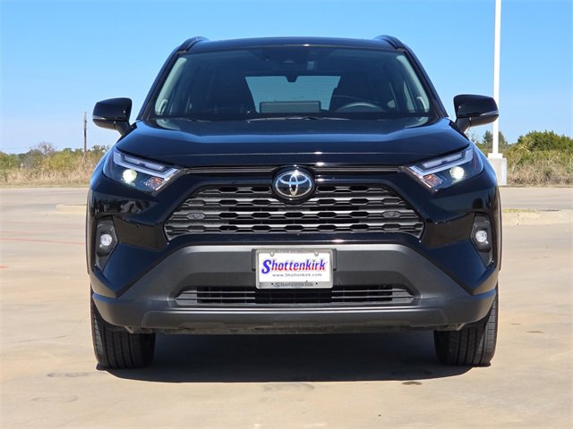 Used 2025 Toyota RAV4 XLE Premium video 2