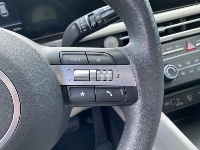 New 2025 Hyundai Tucson SEL image 16