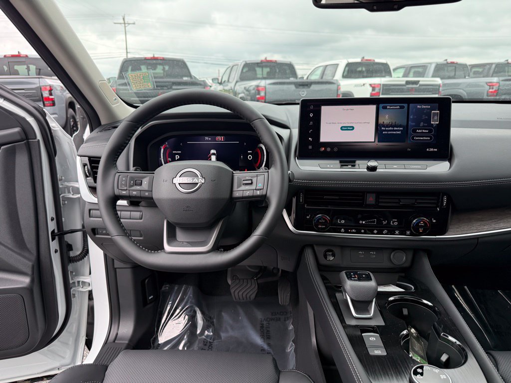 New 2026 Nissan Rogue Platinum AWD/4WD image 14