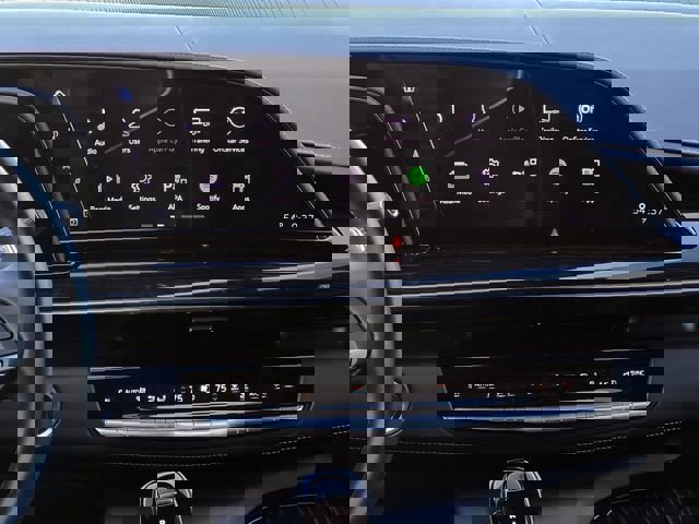 Used 2024 Cadillac Escalade ESV V image 16