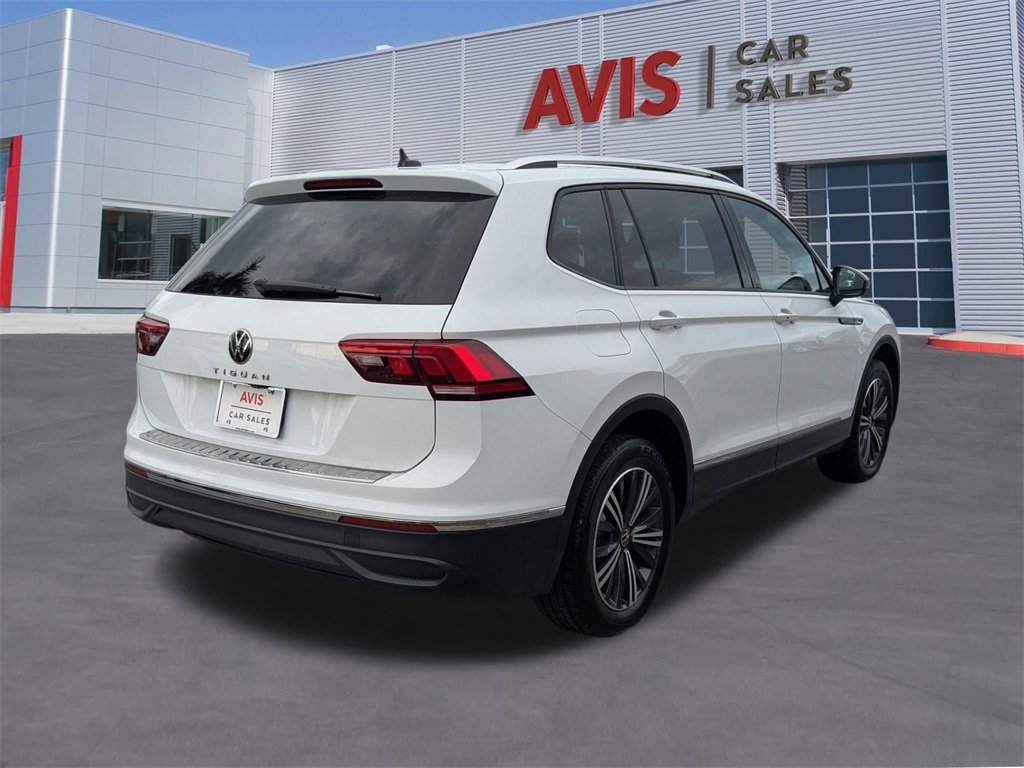 Used 2024 Volkswagen Tiguan Wolfsburg Edition image 6