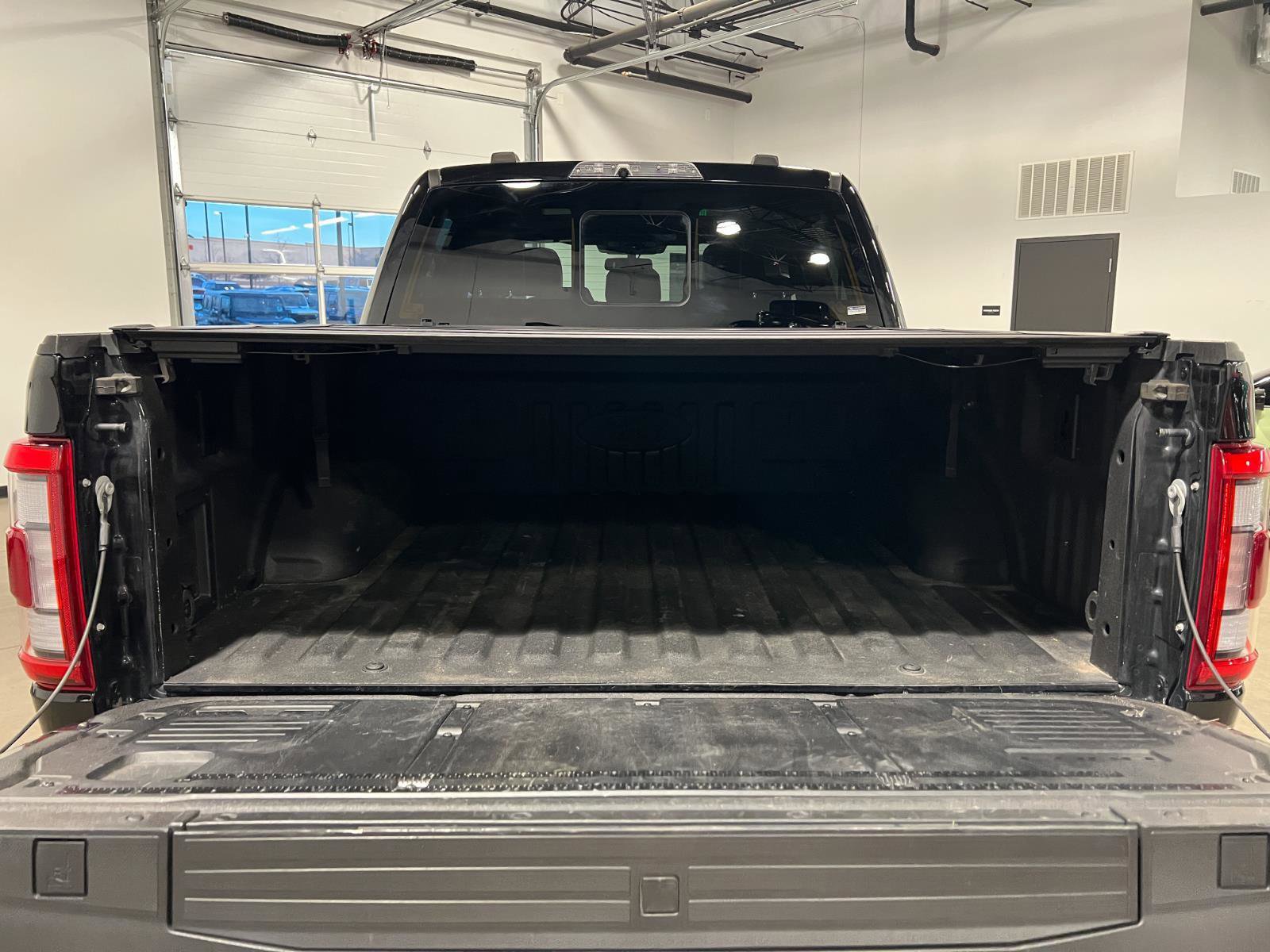Used 2023 Ford F150 Raptor AWD/4WD image 32