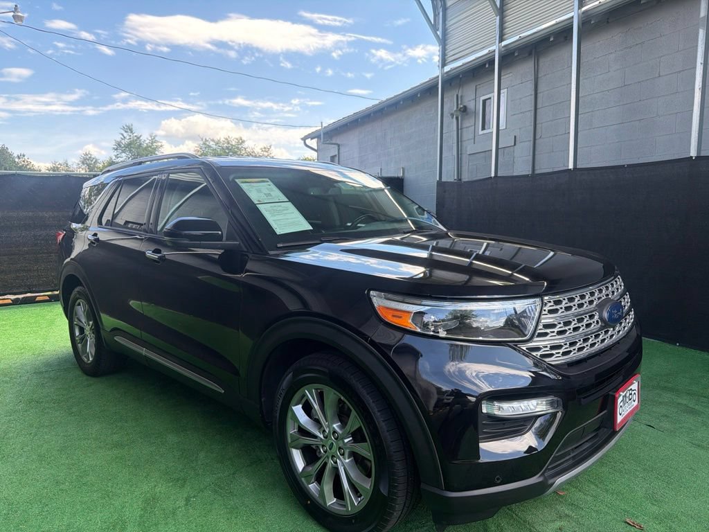 Used 2021 Ford Explorer Limited AWD/4WD image 2