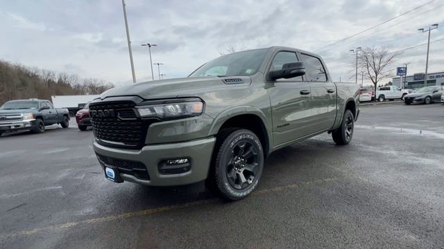 New 2026 RAM 1500 4x4 Crew Cab image 4
