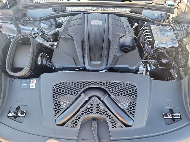 New 2026 Porsche Macan GTS image 22